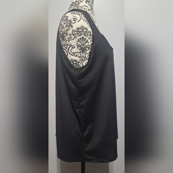 XL Black Sleeveless Women's Top - Picture 6 of 6